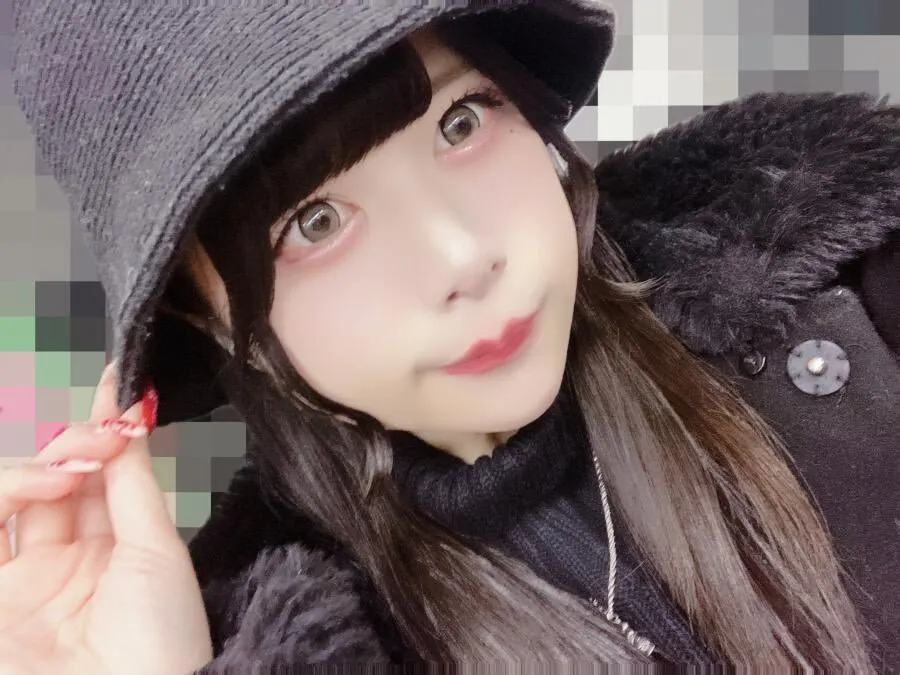 凸守ぽめ＠みけねこカフェ秋葉原 2nd@pomemikecat