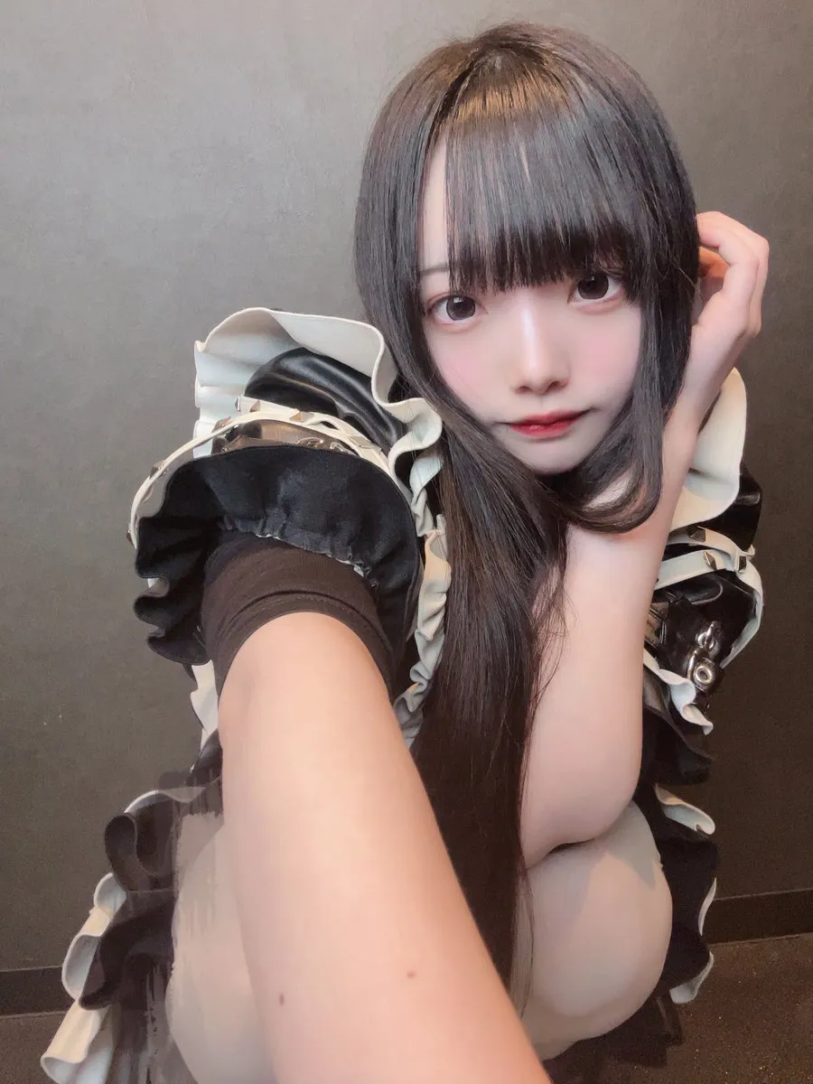 りる@MAIDROCKCAFE@riru_mrc