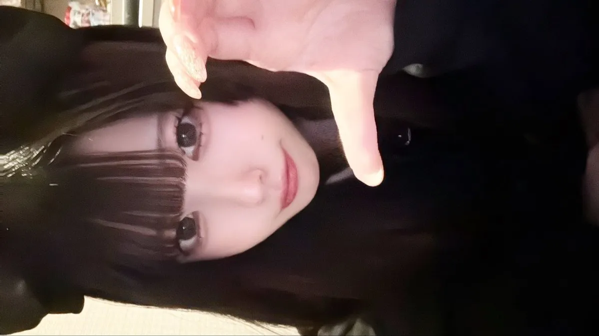 えりな@chloe_t_erina