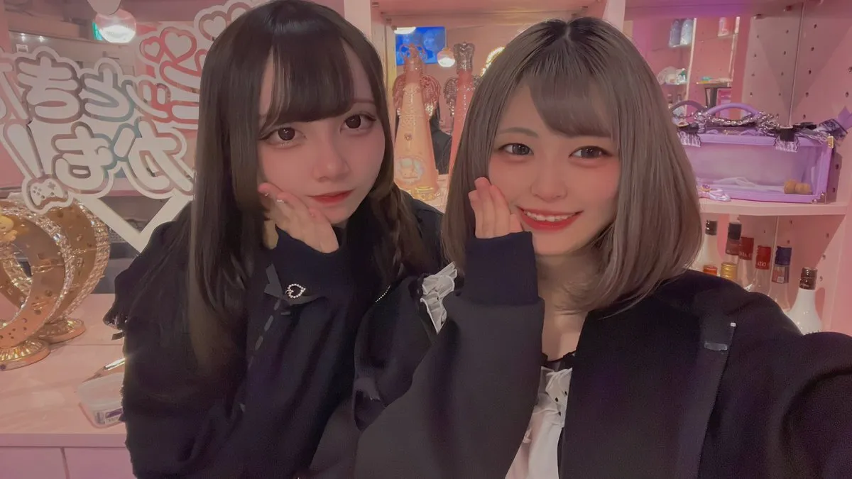 新宿 歌舞伎町 コンカフェ ビビッときたかも！@vvtktkm
