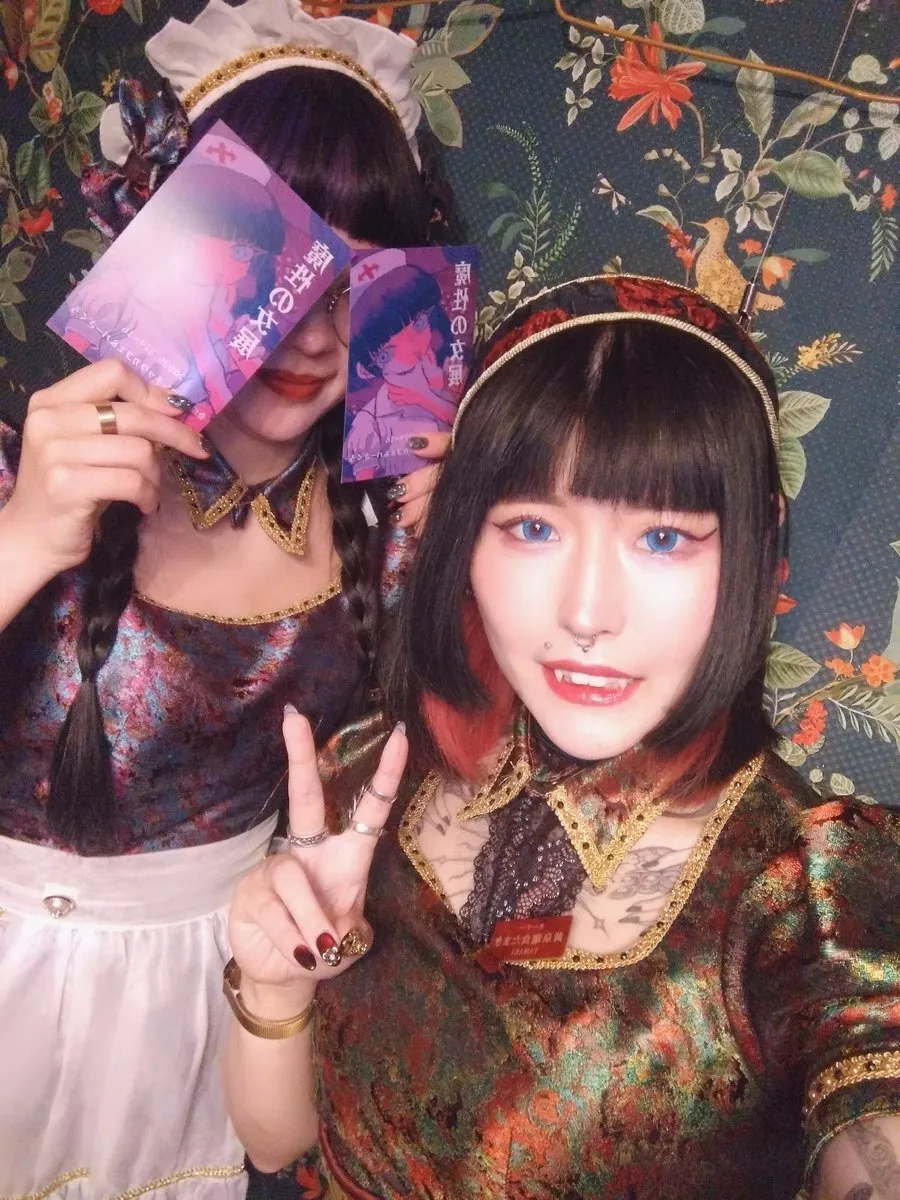 ロマンチックカフェ＆バー ざくろ🦋新宿🦋歌舞伎町🦋コンカフェ@zakuro_roman