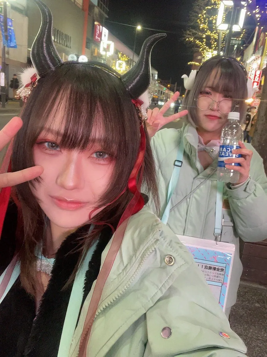 夜見（よみ）🌙e→mit@yomi_devichan