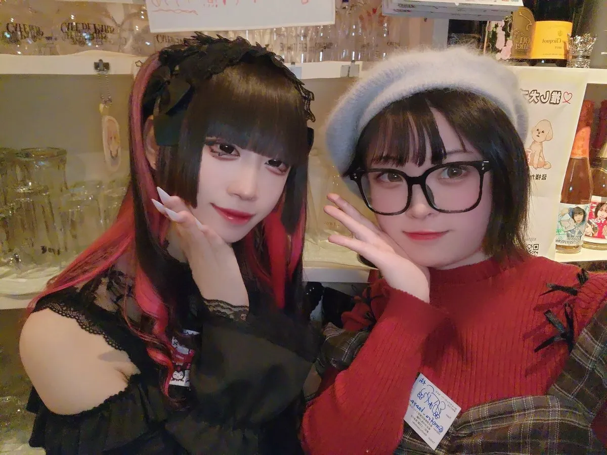 アニソンバーもふる新宿三丁目 コンカフェ最大手🤍@mofru_sanchome