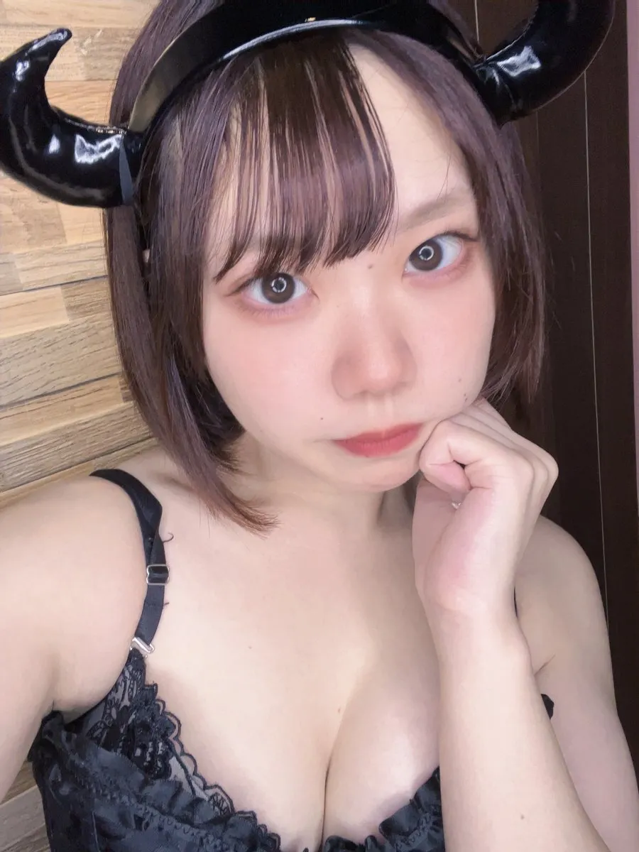 神田とらぶる サキュバスコンカフェ😈@toloveru_knd