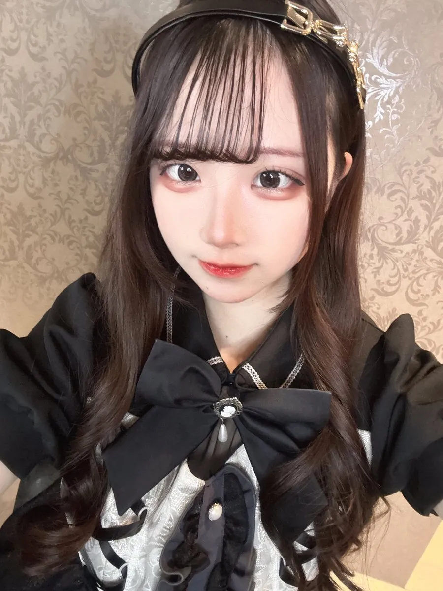 ゆらく@yura9_melanlily