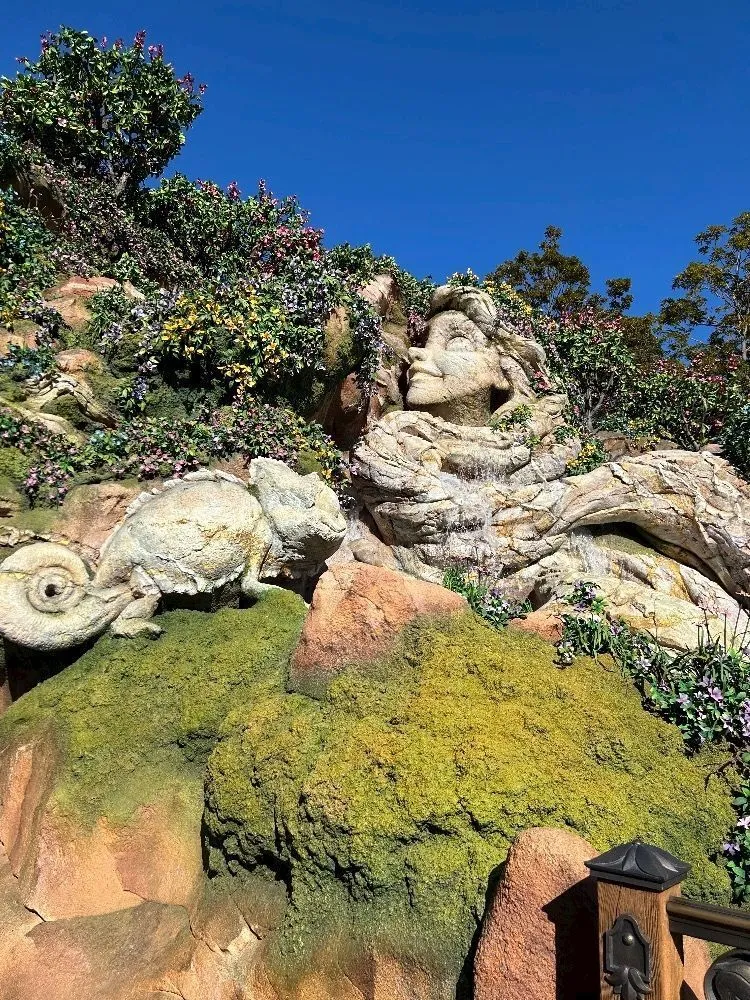 池袋リゾートグループ（コンセプトガールズバー）🌺インボイス登録店🌺@resort_group