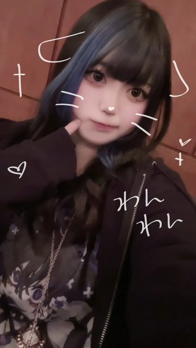 まこにゃ໒꒱·̩͙@ecy_jzw