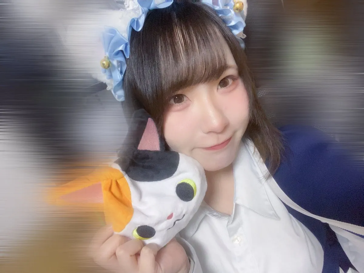 ほし@みけねこカフェ池袋店@hoshimikecat