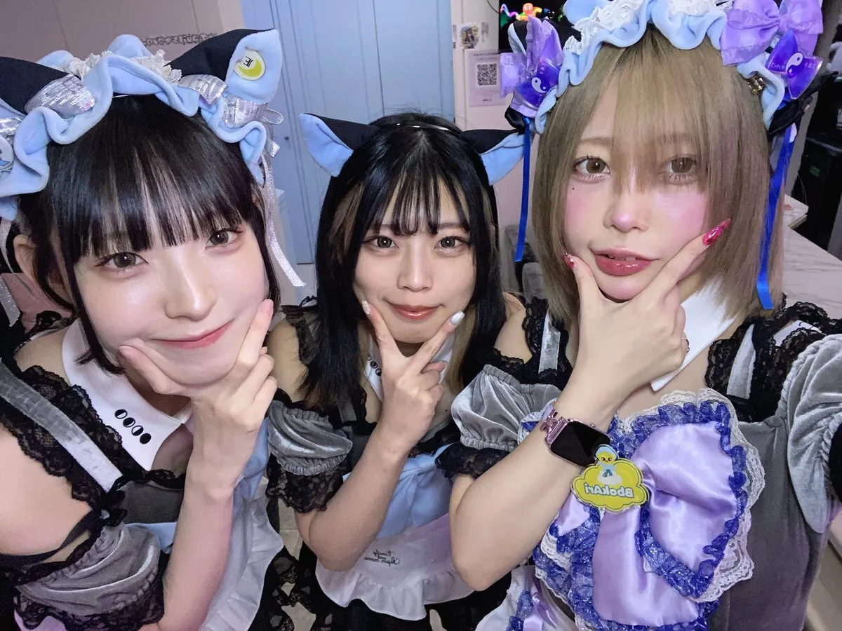🌕Emily with Paper moon🌕【コンカフェ】新人キャスト募集中🐱@emily_papermoon