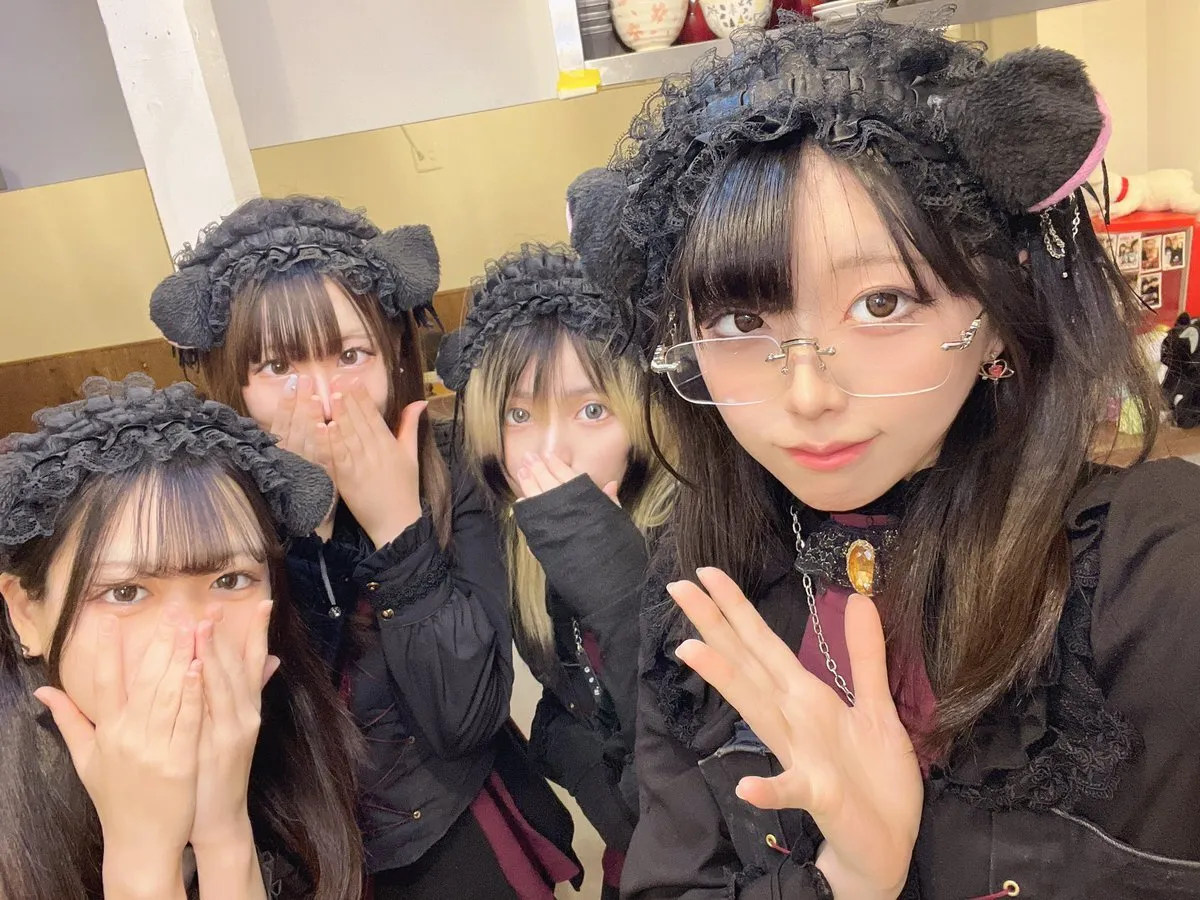 廃墟のエヴァレット大須店RabenSchwarzRitter@Schwarz_evarett