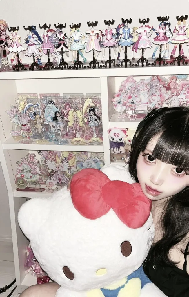 ねむちゃん@anaosi14_nemu