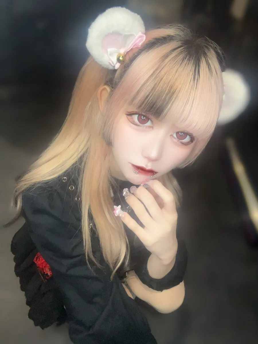 鯖 (さば) @𝕲𝖔𝖙𝖍𝖎𝖈@lvx_4v