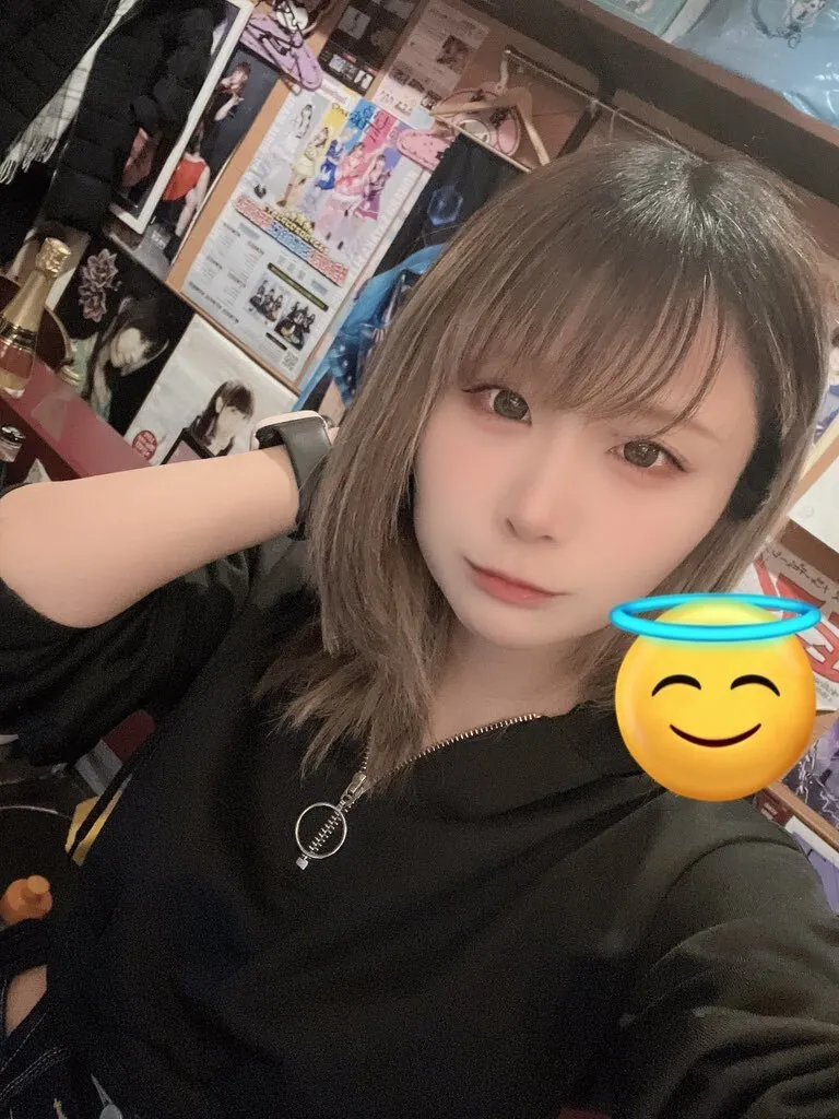 アニソンバーもふる新宿三丁目 コンカフェ最大手🤍@mofru_sanchome