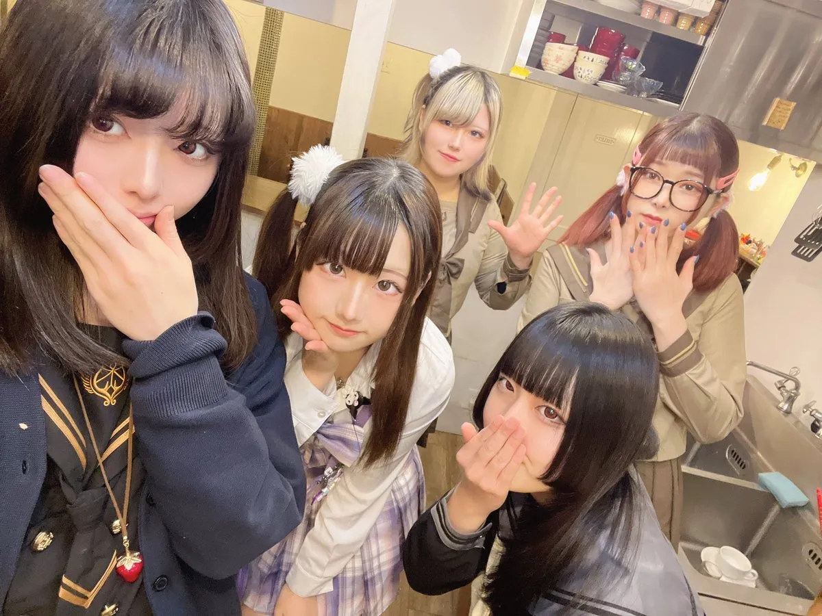 廃墟のエヴァレット大須店RabenSchwarzRitter@Schwarz_evarett