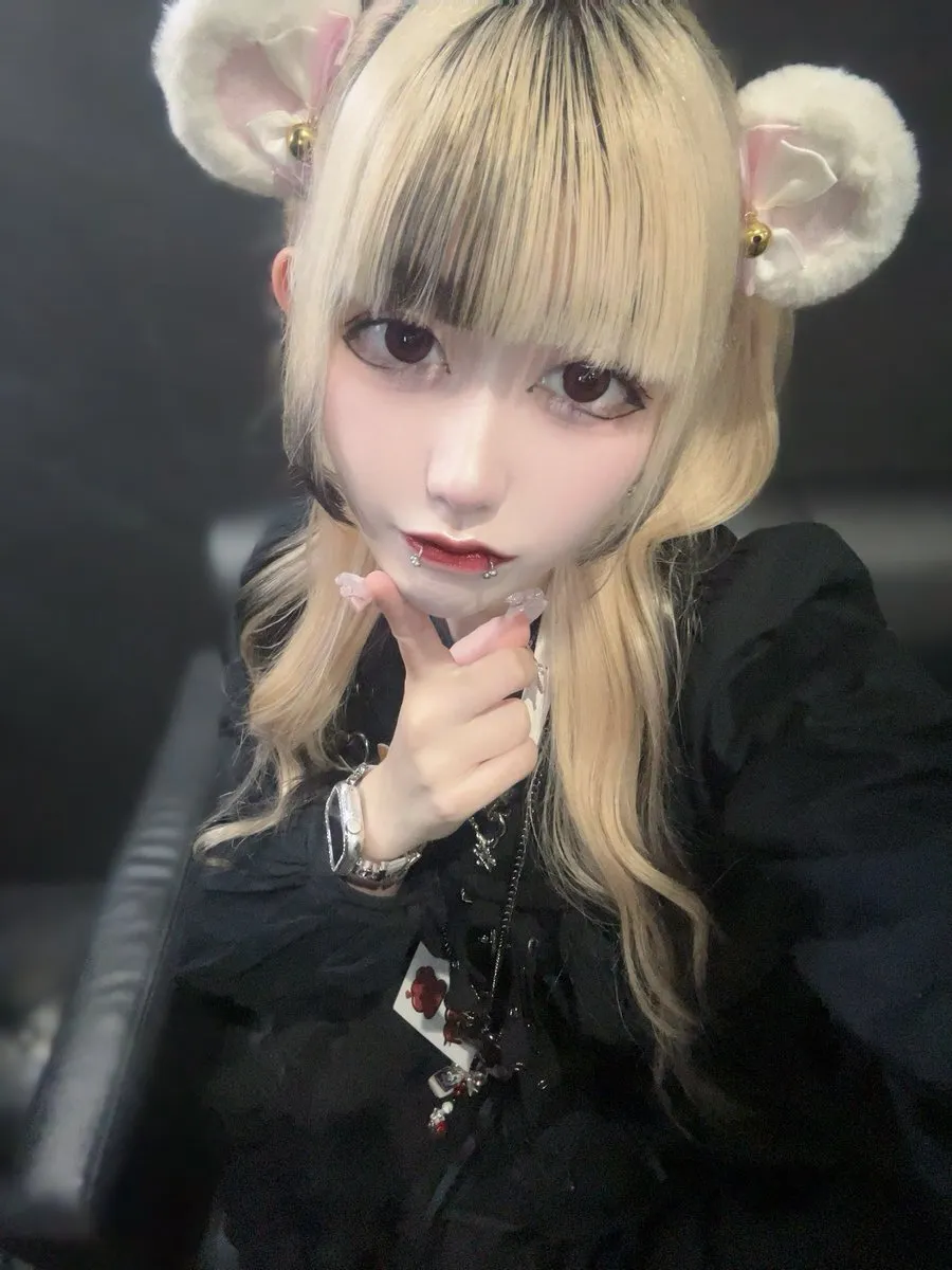 鯖 (さば) @𝕲𝖔𝖙𝖍𝖎𝖈@lvx_4v