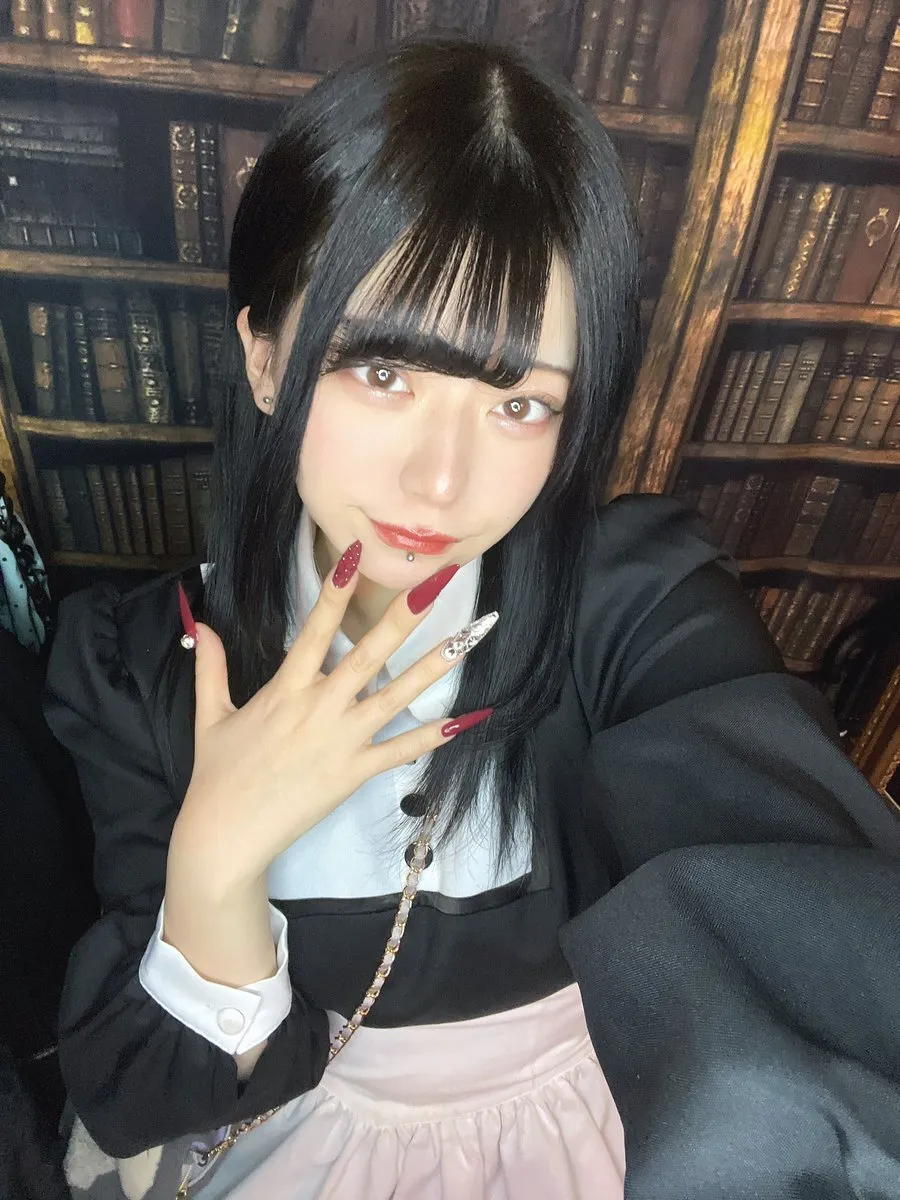 新橋コンカフェ🎀めるてぃめるてぃ🎀魔法魔術の館(インボイス登録店)@shinbasicafe